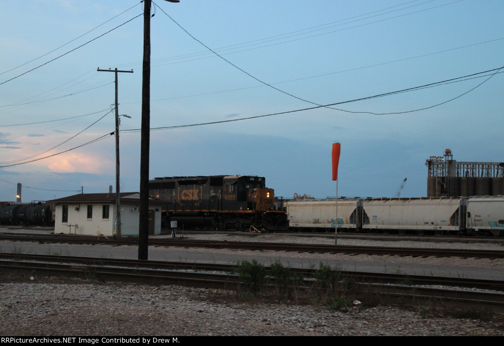 CSX Yard Job switching at Sibert